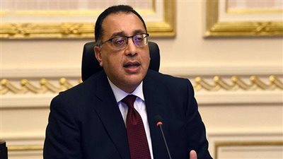 الحكومة تنفي إيقاف صرف المعاشات لحاملي البطاقات الزرقاء