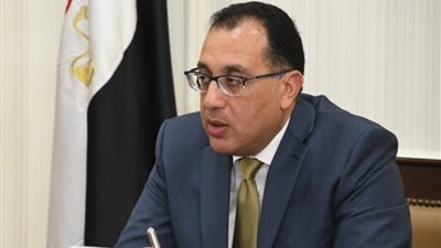 تخصيص عدة قطع أراضٍ لإقامة مشروعات خدمية بالمحافظات