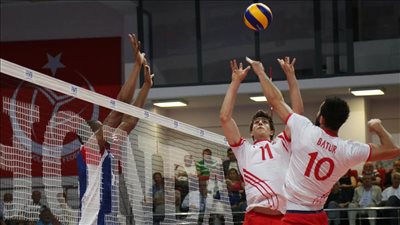 الاتحاد الروسي للطائرة يطالب بنقل مبارياته مع تركيا لأرضٍ محايدة