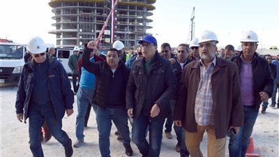 «مدبولى»: «مارينا - العلمين » أهم المقاصد السياحية بالساحل الشمالي