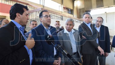 رئيس الوزراء يبحث استعدادات استضافة ملتقى الشباب العربي الأفريقي 