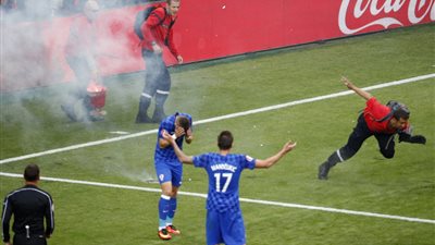 إجراءات تأديبية في انتظار تركيا وكرواتيا بسبب شغب الجماهير