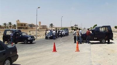 مقتل 4 أفراد من الشرطة في هجوم مسلح على كمين بسقارة