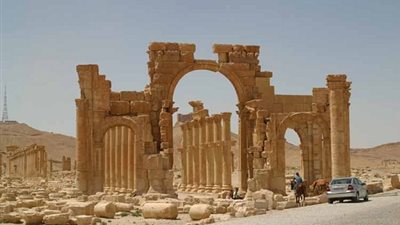 مسئول روسي يؤكد ضرورة مشاركة بلاده في إعادة إعمار الآثار السورية