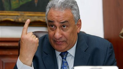 سامح عاشور يصل المحكمة للدفاع عن نقيب الصحفيين وعضوي المجلس