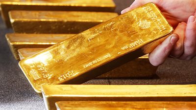 استقرار أسعار الذهب وسط صعود الدولار ومخاوف النمو