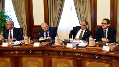 مجلس الوزراء يوافق على مشروع قانون التأجير التمويلي والتخصيم