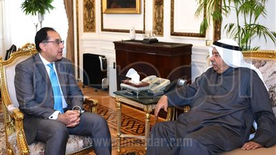 رئيس الوزراء يبحث مع السفير الكويتي تعزيز التعاون