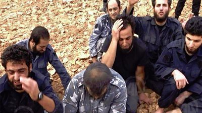 بدء تبادل العسكريين المختطفين بين لبنان و