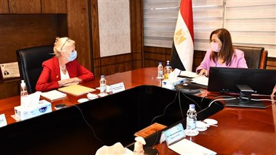 وزيرة التخطيط تستعرض خطة تنمية الأسرة مع ممثلة الأمم المتحدة للسكان