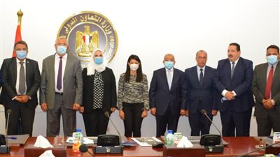 4 وزراء يبحثون دعم جهود الدولة للاستثمار في رأس المال البشري