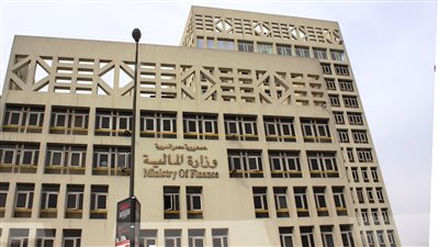 «المالية» تطرح أذون خزانة بقيمة 17.5 مليار جنيه