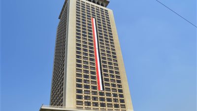 الخارجية تتابع أزمة المصريين المحتجرزين في ليبيا وتجدد تحذيرها