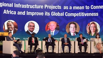 وزير النقل يشارك في فعاليات المنتدى الأول لرؤساء هيئات الاستثمار الإفريقية