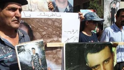 صحيفة لبنانية: شروط جديدة لجبهة النصرة عرقلت إتمام صفقة إطلاق العسكريين