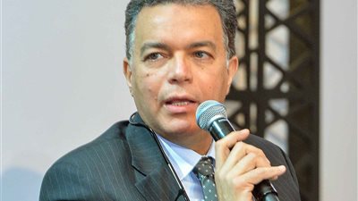 وزير النقل: تحويل «الدولي الساحلي» إلى طريق حر