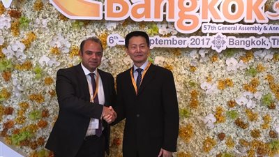 البورصة المصرية تبحث تأسيس سوق لتداول السلع والعقود