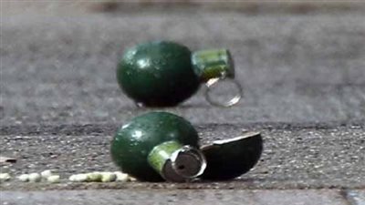 انفجار قنبلة صوتية أمام أحد المتاجر في 