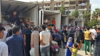 وزير التموين: انتشار قوافل سيارات 