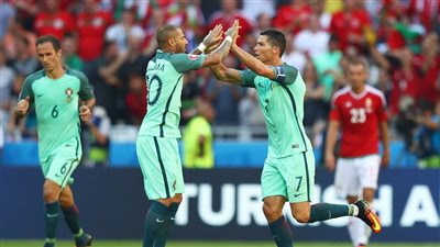 فيديو: تعادل البرتغال والمجر 3-3 بعد مرور 75 دقيقة 