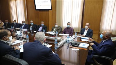 الوزير يتابع خطة تطوير العنصر البشري للتعامل مع تكنولوجيا «السكك الحديدية»