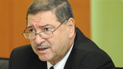 رئيس الوزراء التونسي يدعو المواطنين لاحترام حالة الطوارئ في البلاد