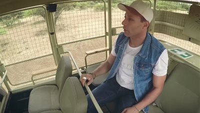 شاهد: رعب وصريخ أحمد فهمي لحظة هجوم الأسود بـ