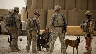 هجوم انتحاري على معسكر للقوات الأمريكية بالعراق