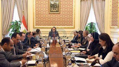 مدبولي يتابع أعمال تنفيذ المناطق الاستثمارية والصناعية بالمحافظات‎