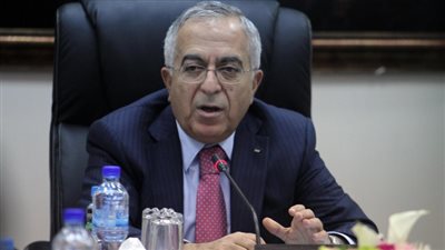 رئيس الوزراء الفلسطيني السابق سلام فياض يصل إلى قطاع غزة