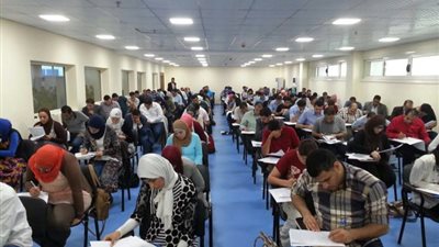 المتقدمون للدفعة الثانية من البرنامج الرئاسي يخوضون الاختبارات اليوم