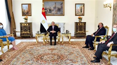 السيسي يؤكد دعم مصر الكامل للمجلس الرئاسي وحكومة الوحدة الوطنية الليبية
