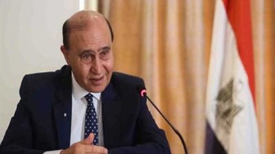 توقيع اتفاقية لإقامة مصنع أوناش بالمنطقة الصناعية الروسية في قناة السويس