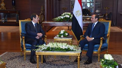 السيسي يستقبل الرئيس القبرصي بشرم الشيخ