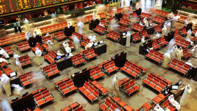 انخفاض مؤشرات البورصة الكويتية في مستهل التعاملات