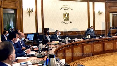 مدبولي يستعرض نتائج الملف الخارجي ولقائه برؤساء اللجان النوعية بـ«النواب»