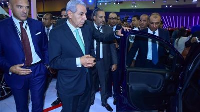 وزير الصناعة : 500 مليون دولار صادرات الصناعات المغذية للسيارات سنويًا