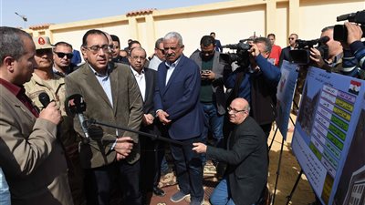 ‏‫رئيس الوزراء يكلف بتوفير 50 مليون جنيه لاستكمال مبنى كلية «طب السويس»