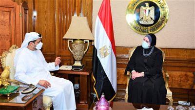 جامع تبحث مع سفير الإمارات بمصر سبل تعزيز التعاون الاقتصادي والتجاري