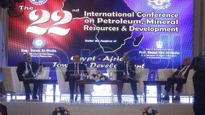 الملا: التكنولوجيا الحديثة أهم عوامل صناعة البترول والغاز