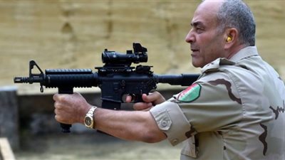 الفريق حجازي يلتقي رئيس الأركان المشتركة لقوات الدفاع الذاتي الياباني