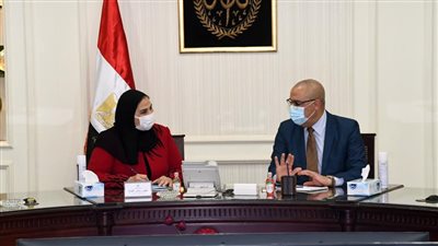 «الإسكان والتضامن» يبحثان تشغيل الحضانات والمنشآت الاجتماعية بالمدن الجديدة