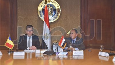 وزير التجارة: 750 مليون دولار حجم التبادل التجاري مع رومانيا في 2018