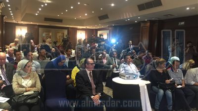 أحمد درويش: بناء 3 أرصفة جديدة بطول 5 آلاف متر شرق بورسعيد