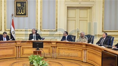 صور: رئيس الوزراء يوجه بالإسراع في إنشاء وكالة الفضاء المصرية