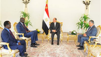 السيسي يلتقي وزير شؤون الرئاسة بجنوب السودان لبحث تطورات المنطقة