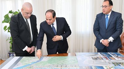 الرئيس يتابع مع «مدبولى» و«الجزار» آخر تطورات العمل بالمدن الجديدة