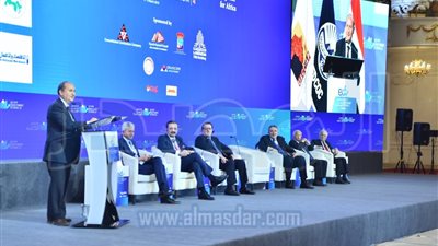وزير التجارة يفتتح فعاليات الدورة الرابعة لملتقى مصر للاستثمار 