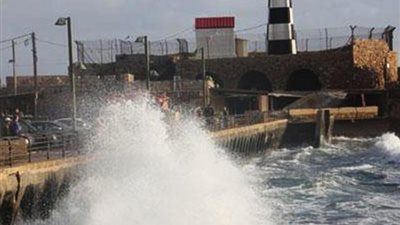 سوء الأحوال الجوية يتسبب في إغلاق 4 موانئ بالسويس