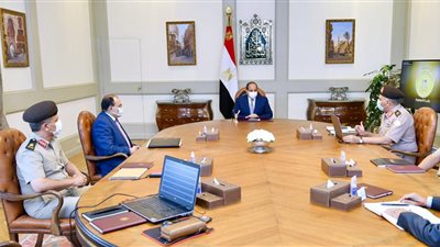 السيسي يستعرض الموقف التنفيذي لمنشآت العاصمة الإدارية الجديدة